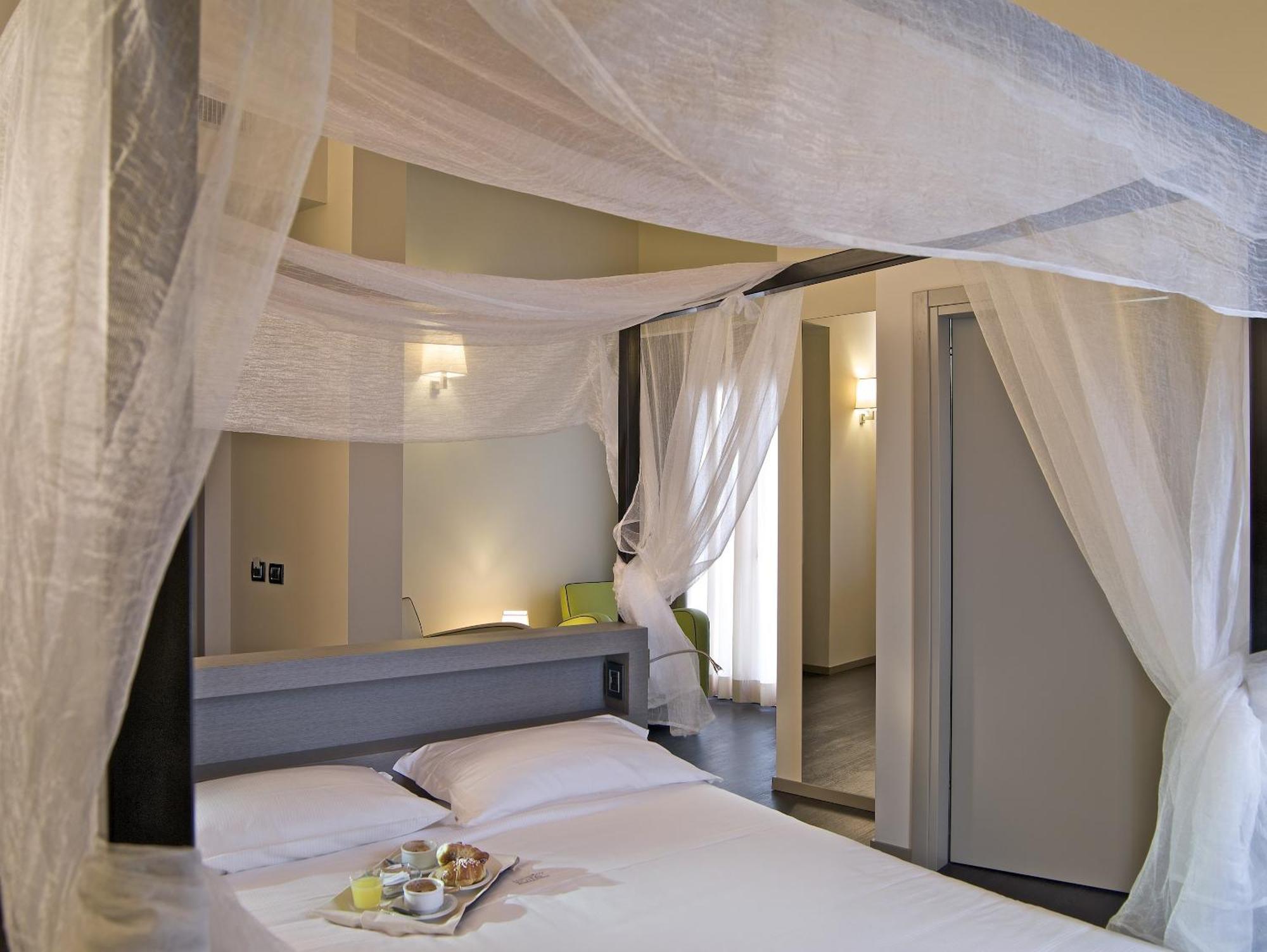 Harmony Suite Hotel Selvino Zewnętrze zdjęcie