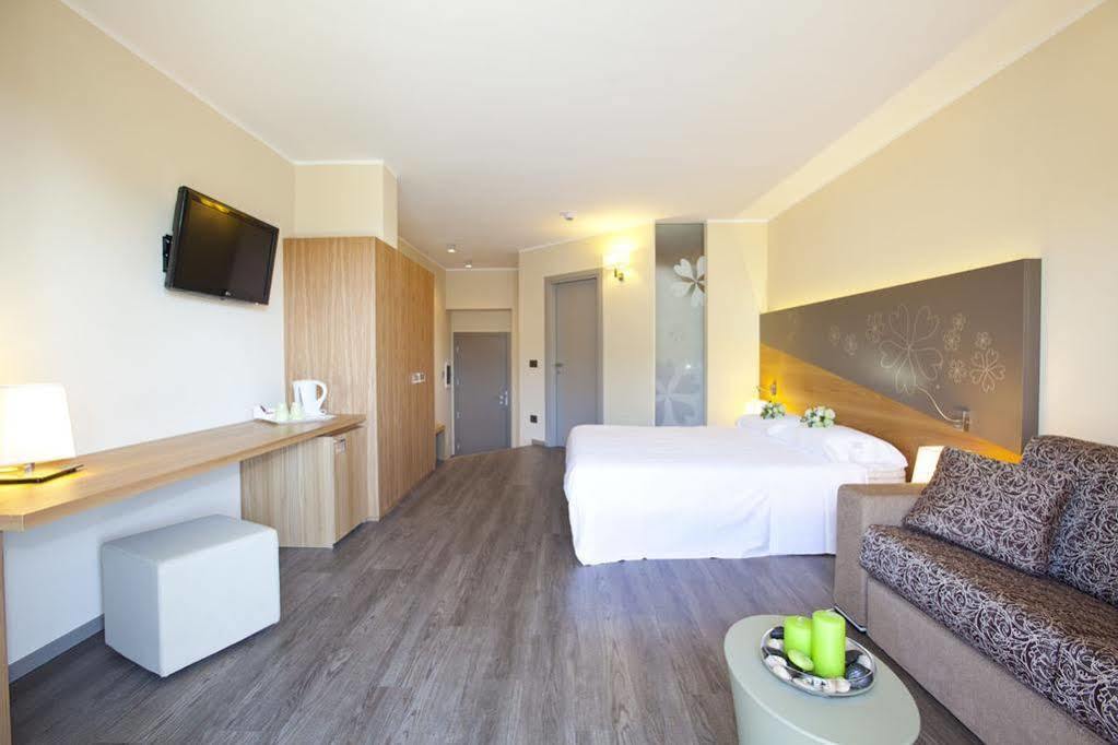 Harmony Suite Hotel Selvino Zewnętrze zdjęcie
